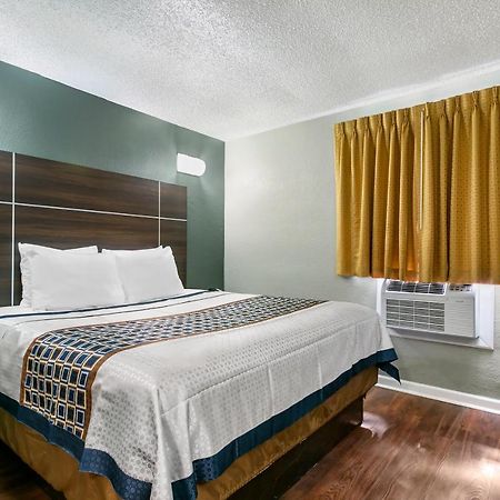 Knights Inn Bristol Levittown Luaran gambar