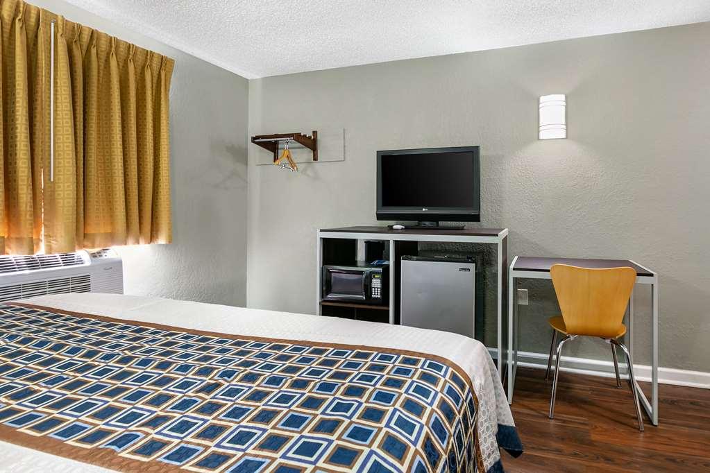 Knights Inn Bristol Levittown Bilik gambar
