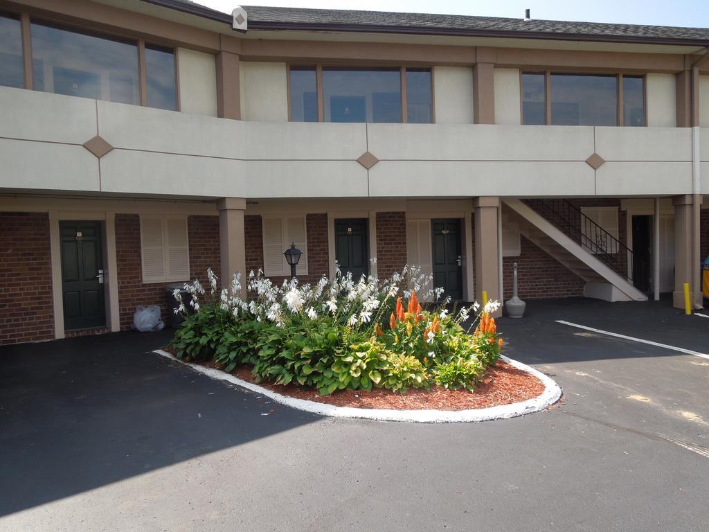 Knights Inn Bristol Levittown Luaran gambar