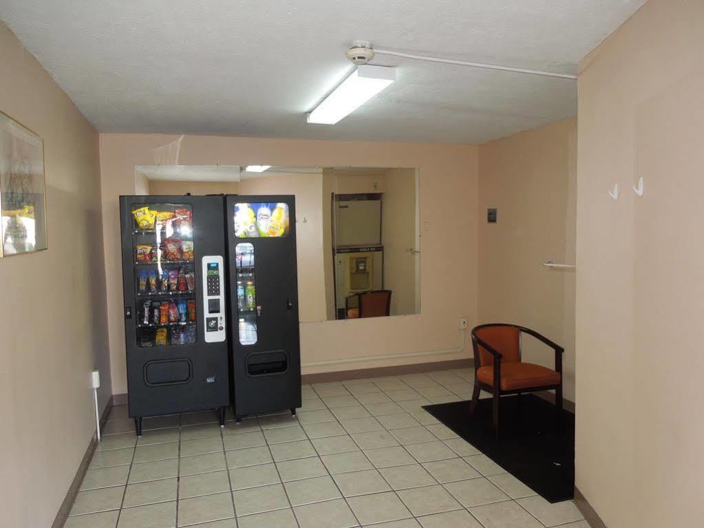 Knights Inn Bristol Levittown Luaran gambar
