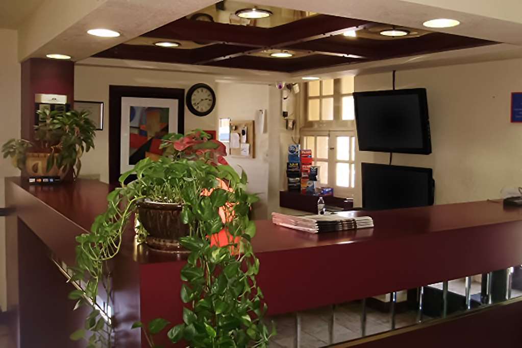 Knights Inn Bristol Levittown Dalaman gambar